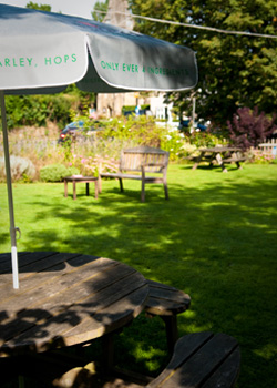 Gallery / Events - The Queens Head, Sheet Hampshire - Pubs Petersfield - Pub & Italian Restaurant Petersfield Takeaway Pizzas Cask Ales & Excellent Food